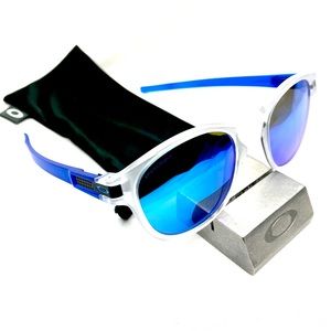 Oakley Latch Sunglasses